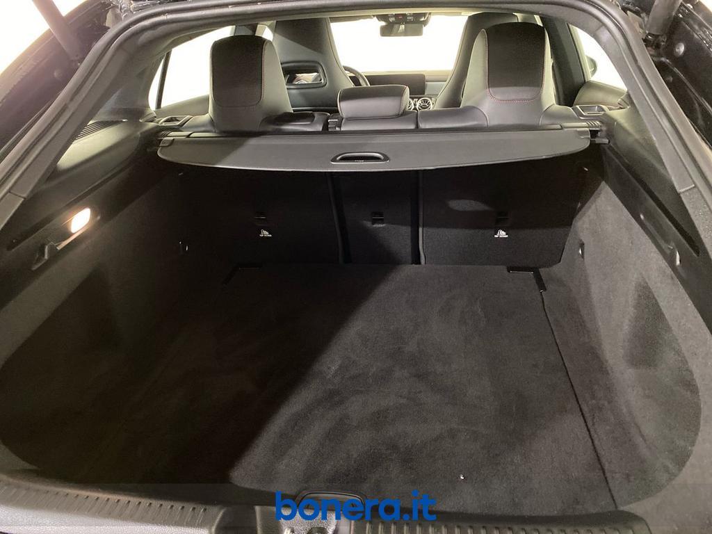 Mercedes CLA Shooting Brake 200 D AMG Line Advanced Plus 8G-DCT