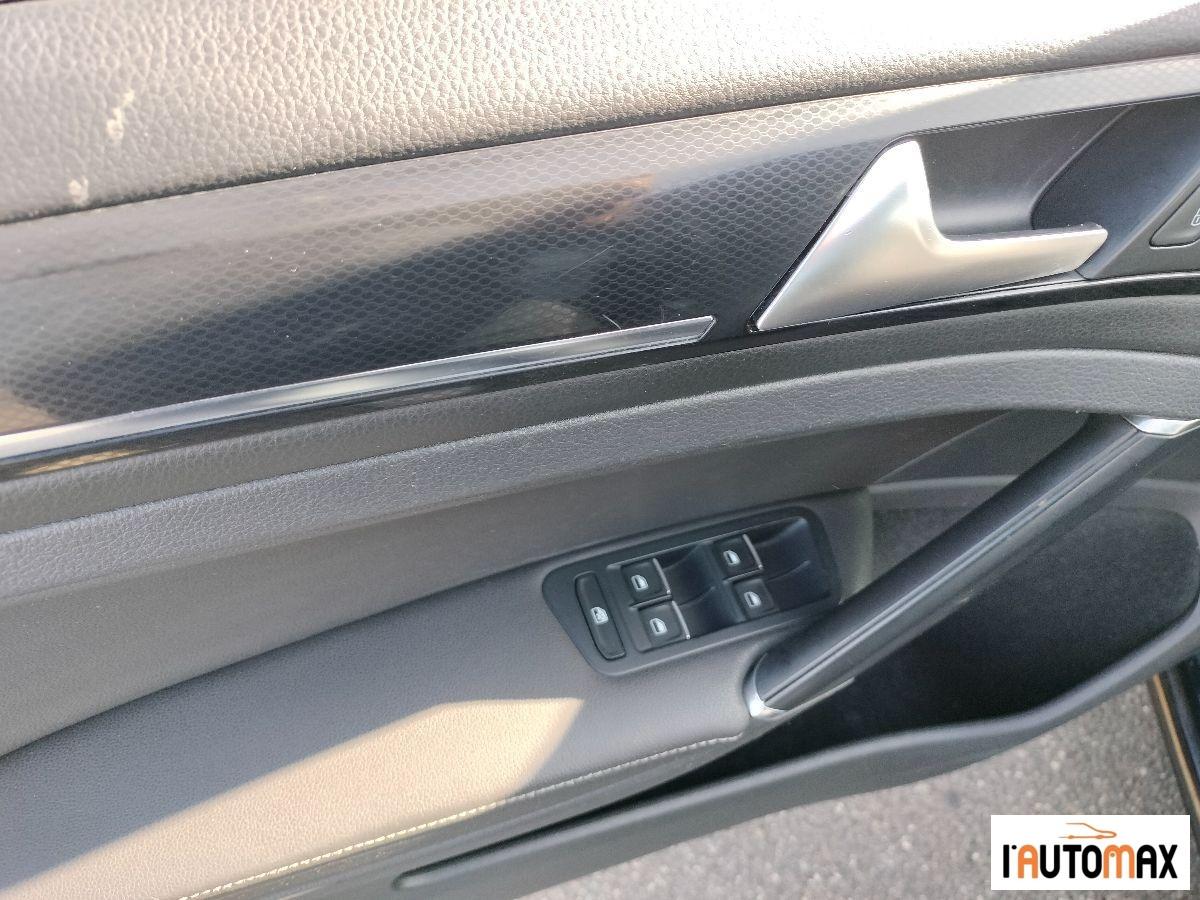 VOLKSWAGEN - Golf 1.6 tdi Comfortline 5p