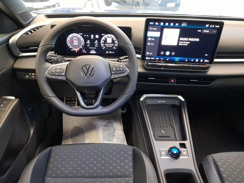Volkswagen T-Roc 1.5 eTSI 110kW ACT R-Line DSG