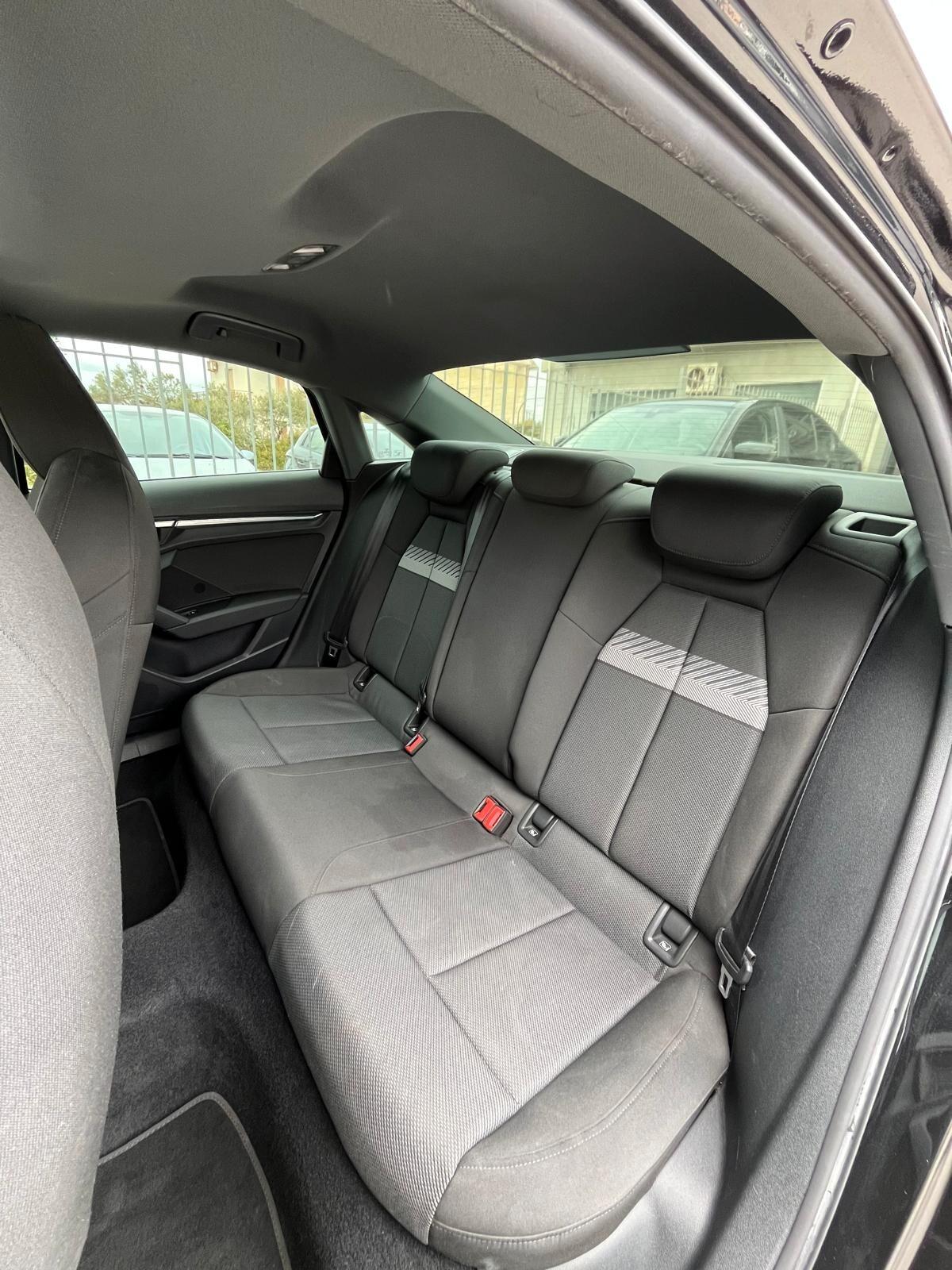 Audi A3 Sedan 35 TDI S tronic line edition