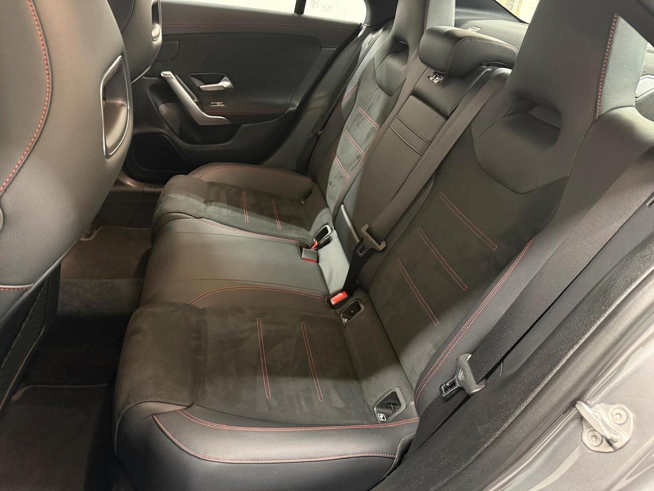 Mercedes-benz CLA 200 d Automatic Premium