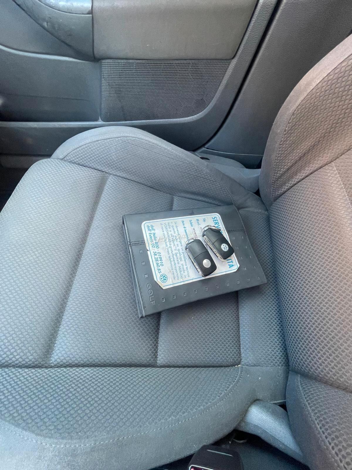 Volkswagen Golf 2.0 16V TDI 5p. Sportline