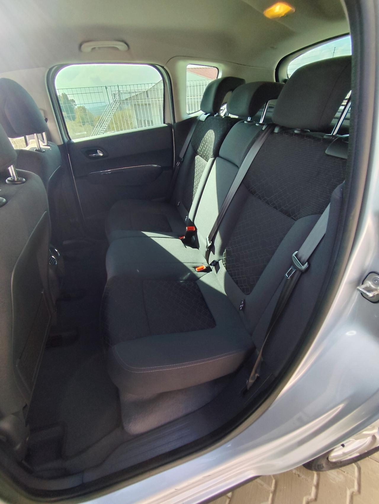 Peugeot 3008 BlueHDi 120 S&S Business