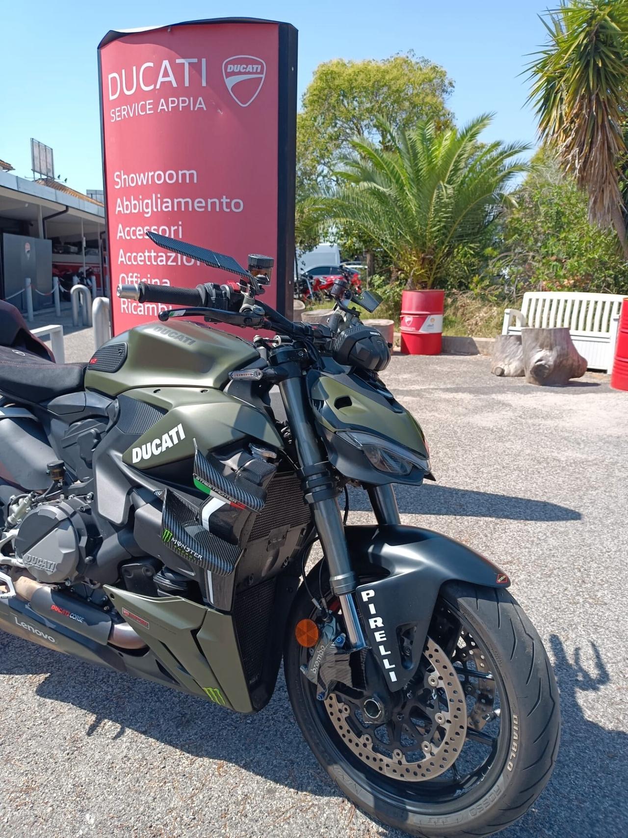 Ducati Streetfighter V2 STORM GREEN