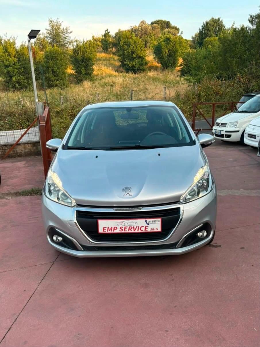 Peugeot 208 PureTech 82 5p. GPL Allure