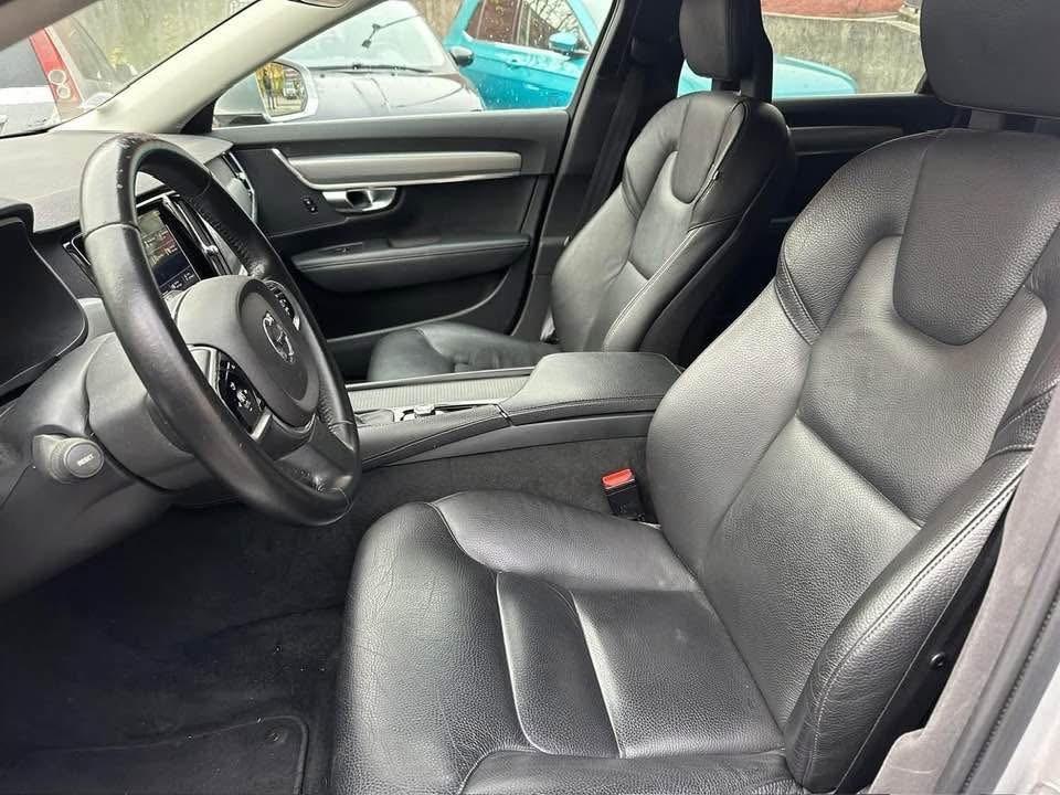 Volvo V90 D4 Business Plus