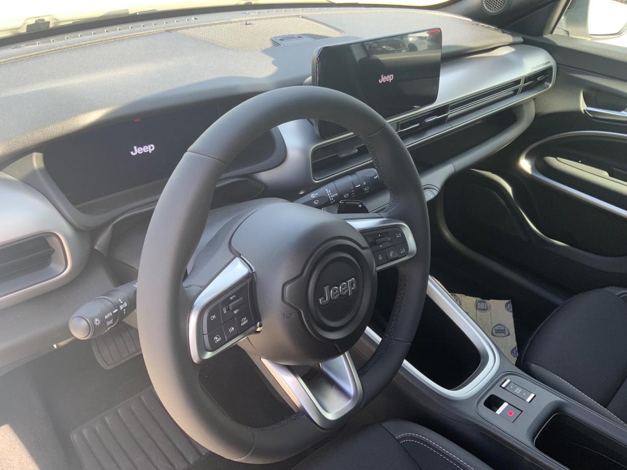 Jeep Avenger 1.2 Turbo 110 CV MHEV Summit