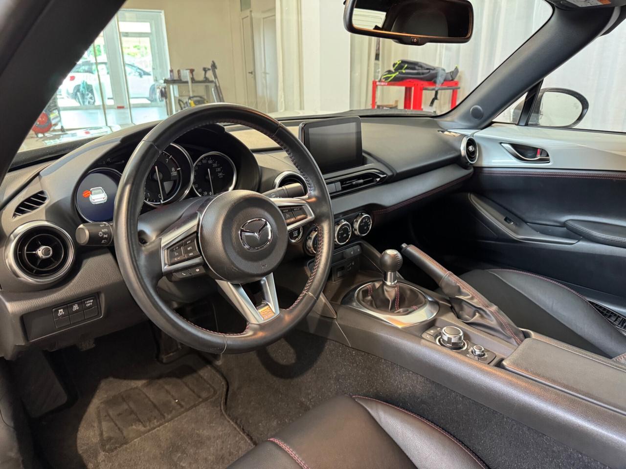 Mazda MX-5 2.0L Skyactiv-G Sport