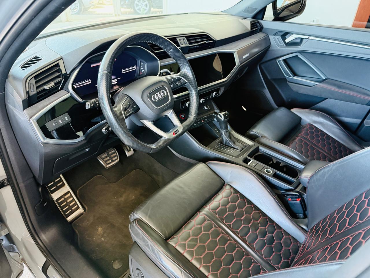 Audi Q3 RS Q3 SPB quattro S tronic*EXPORT*