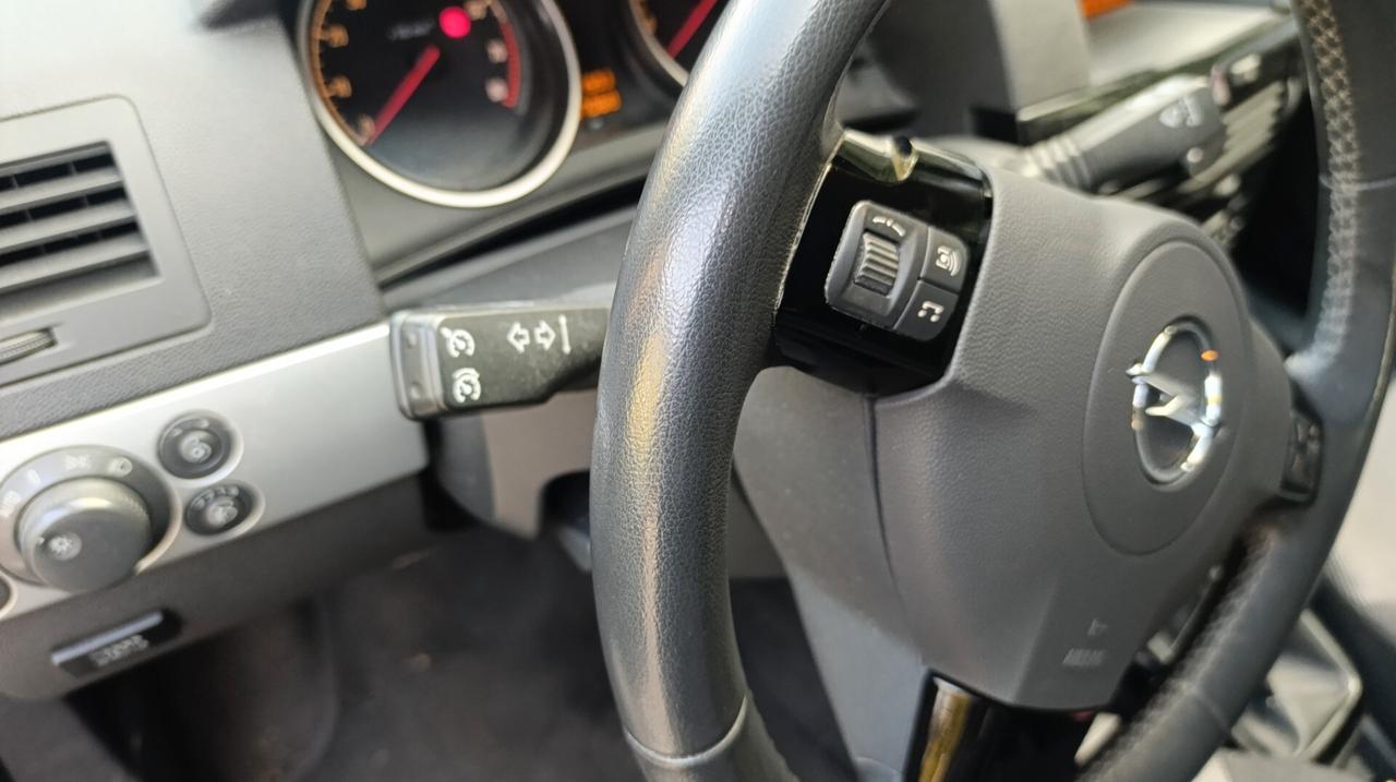 Opel Astra 1.6 16V GPL OK NEOPATENTATI