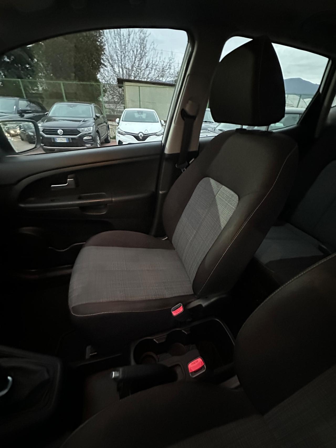 Kia Venga 1.4 GPL Cool