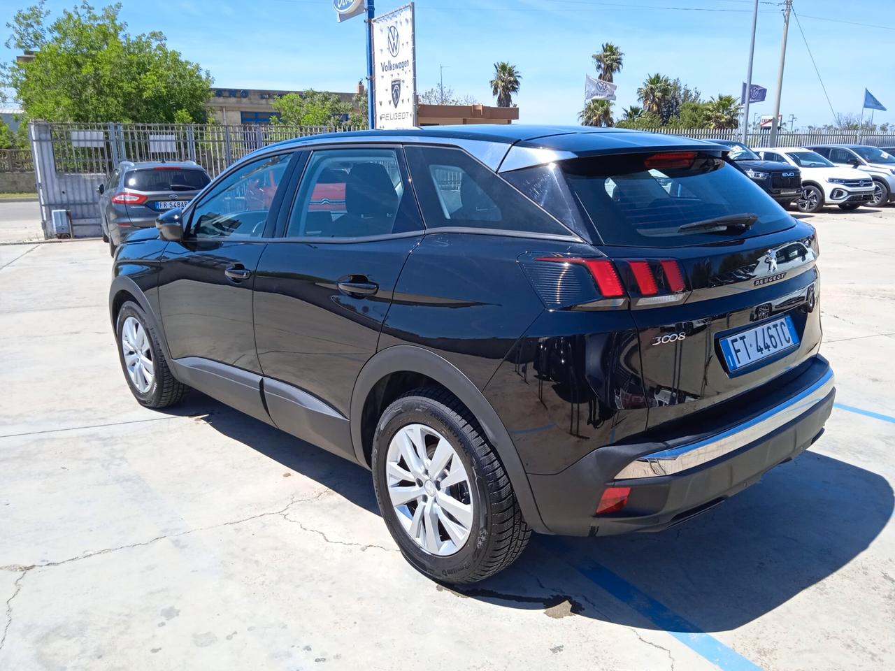 PEUGEOT 3008 1.5 HDI 130 CV BUSINESS CROSSWAY