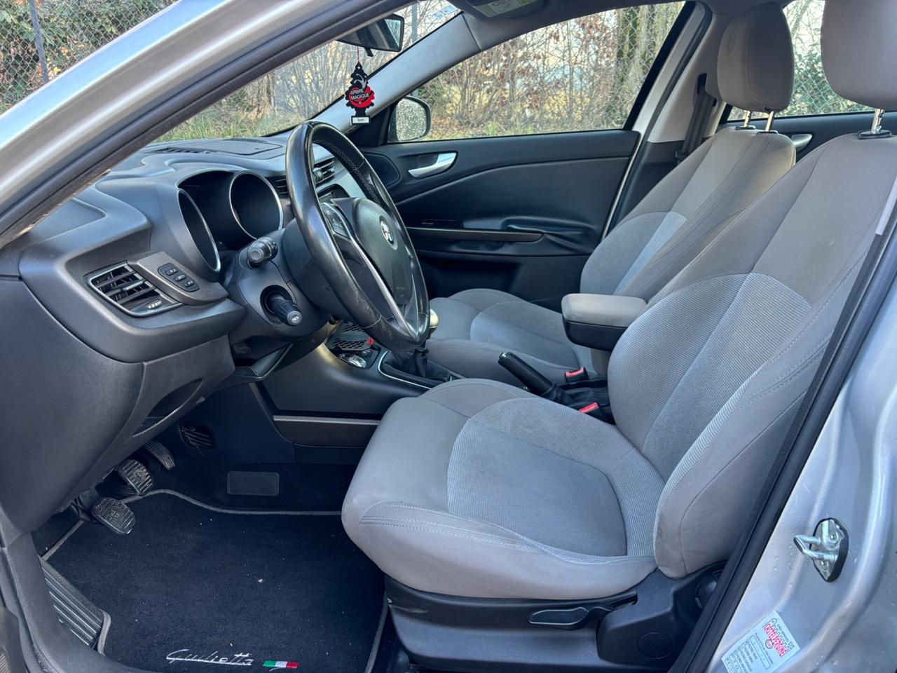 Alfa Romeo Giulietta 1.6 JTD 105 CV GANCIO TRAINO