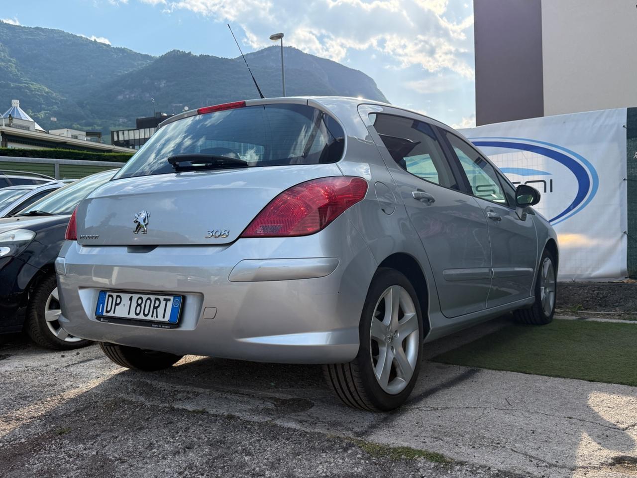 Peugeot 308 1.6 HDi 110CV 5p. 2-Tronic Tecno
