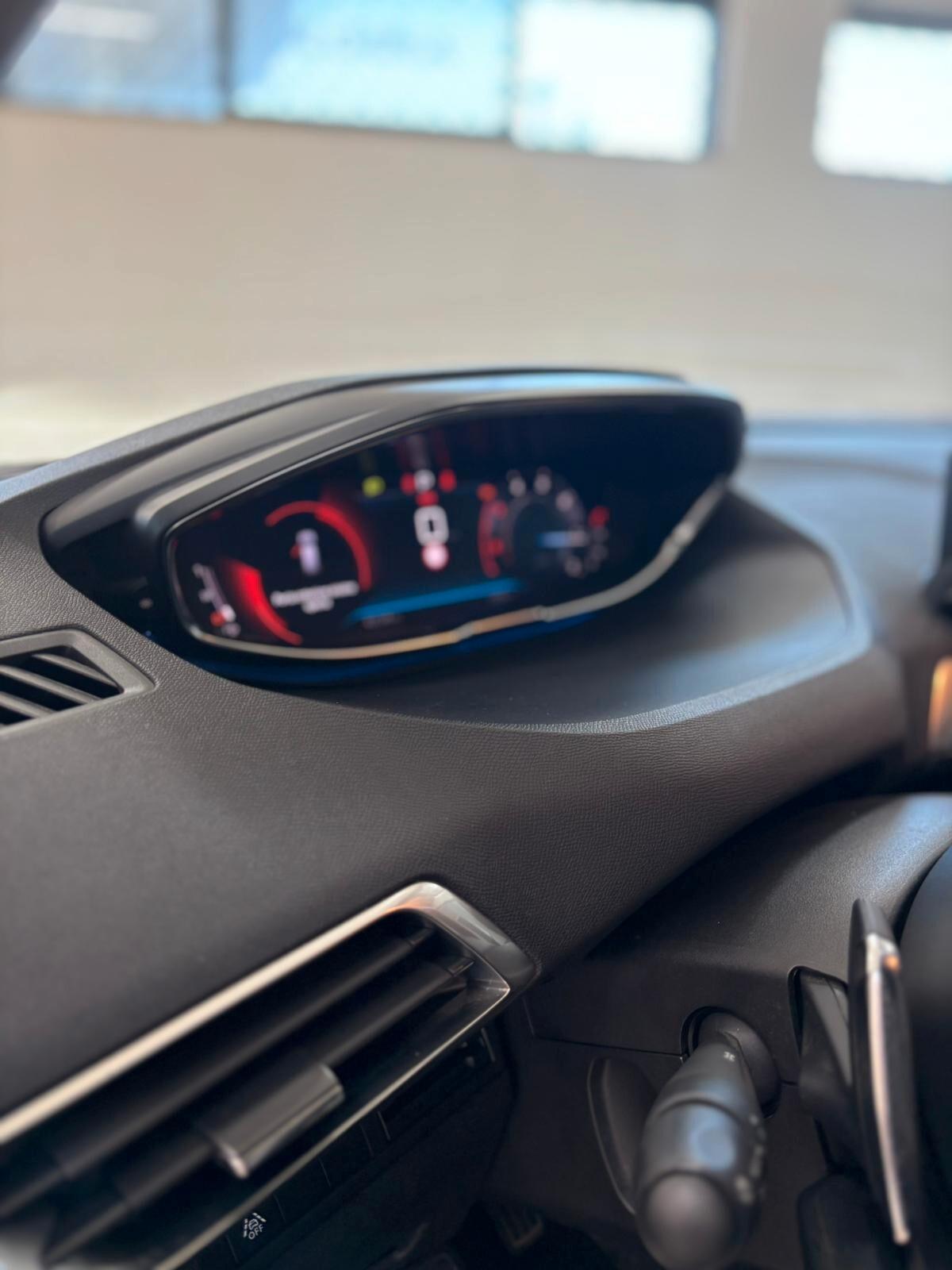 Peugeot 3008 BlueHDi 130 S&S Active Pack