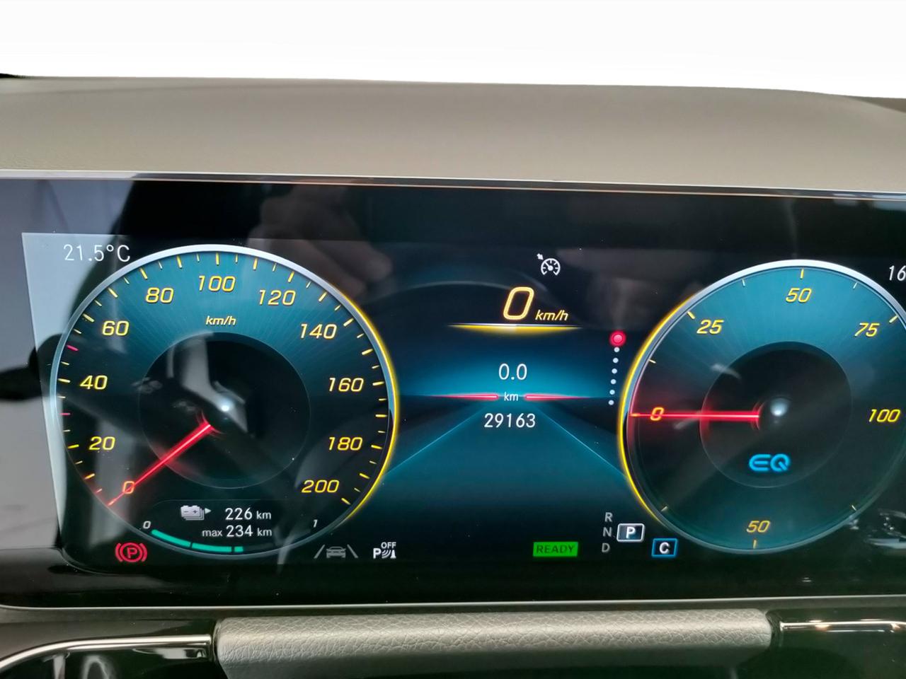 Mercedes-Benz EQA - H243 2021 - EQA 250 Premium Plus