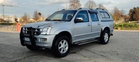 Isuzu D-Max 3.0 TD cat Space Cab 4WD Pick-up LS