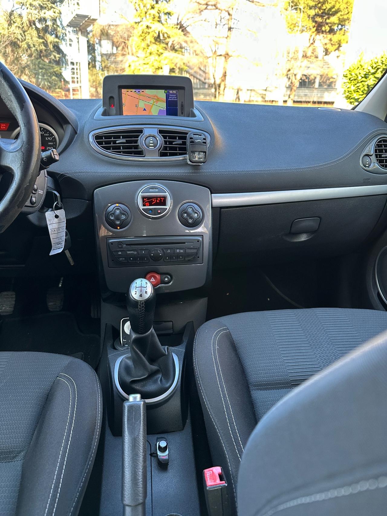 Renault Clio 1.2 16V 5 porte GPL Dynamique Neopatentati