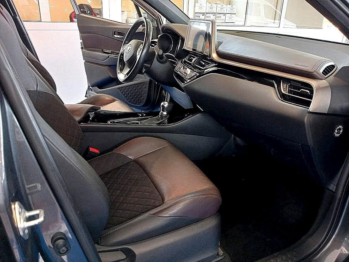 Toyota C-HR CHR 1.2 TURBO Lounge 4wd 4X4 FULL OPTIONAL