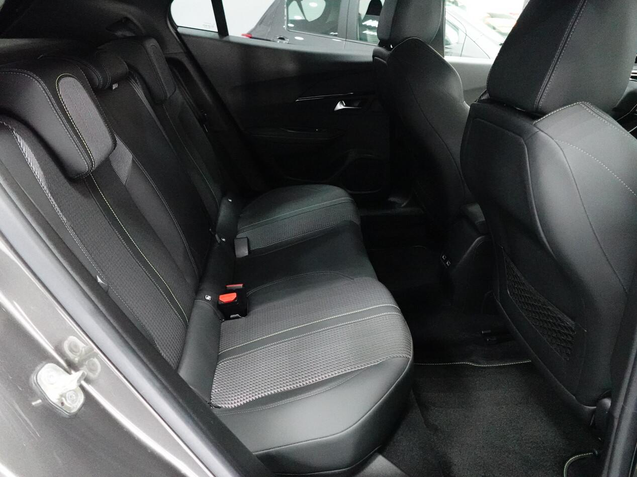 Peugeot 2008 1.2 PureTECH 130 CV GT LINE