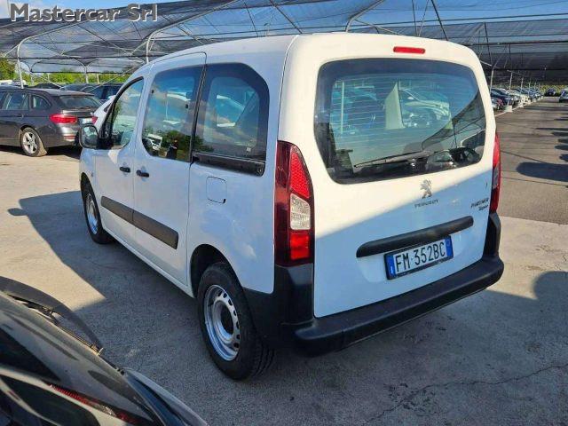 PEUGEOT Partner Tepee 1.6 BLUEHDI 75CV 5 posti N1 E6 - FM352BC