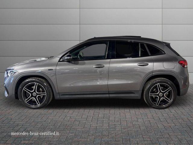 MERCEDES-BENZ GLA 250 e EQ-Power Automatic Premium