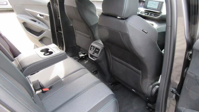 Peugeot 3008 BlueHDi 130 Stop&Start EAT8 SW ALLURE PACK