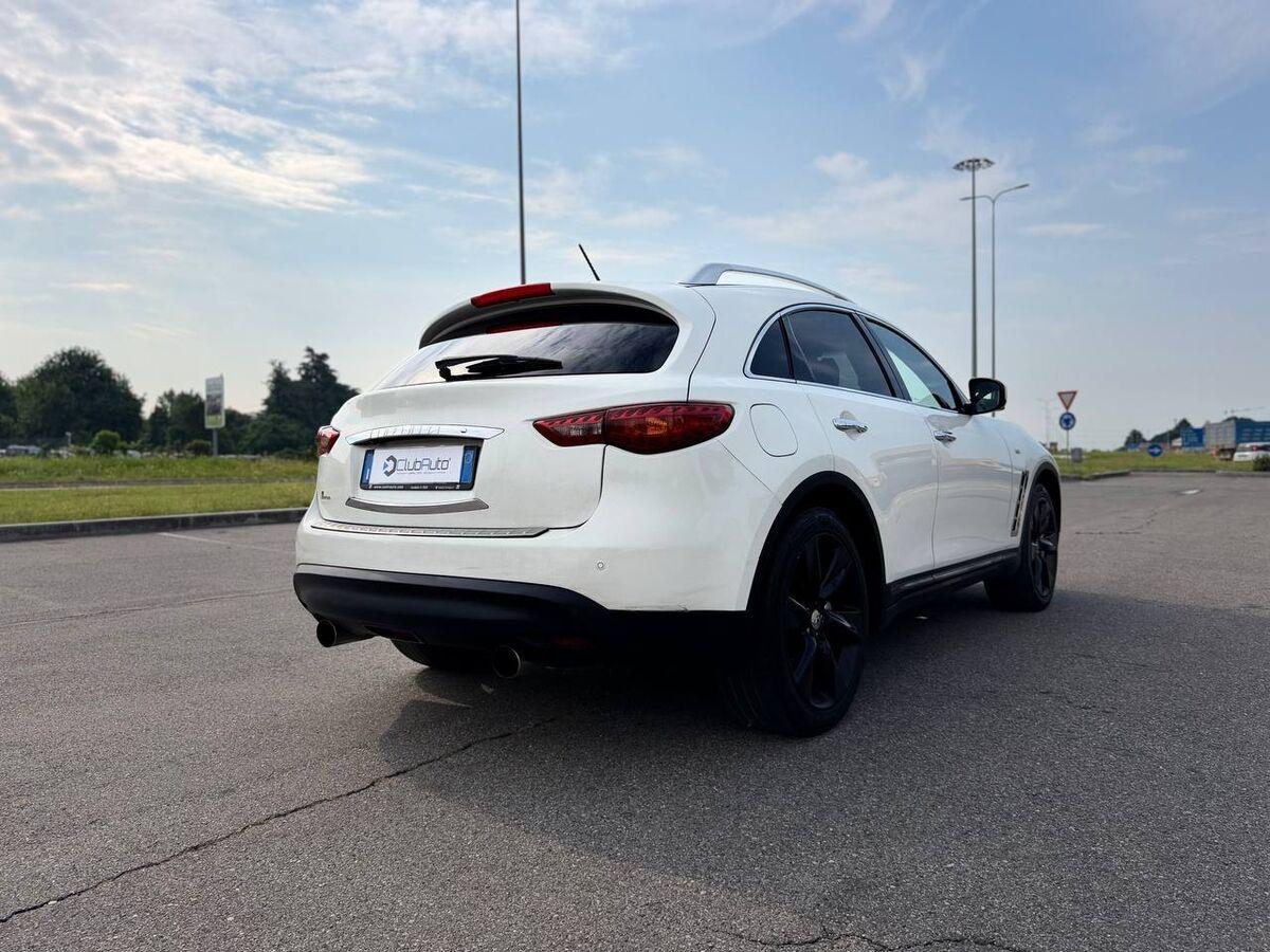 Infiniti QX70 (FX) 3.0d V6 S Premium awd auto