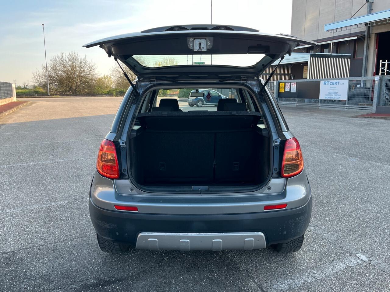 Fiat Sedici 1.6 16V 4x2 Emotion UNICO PROPRIETARIO ADATTO AI NEOPATENTATI