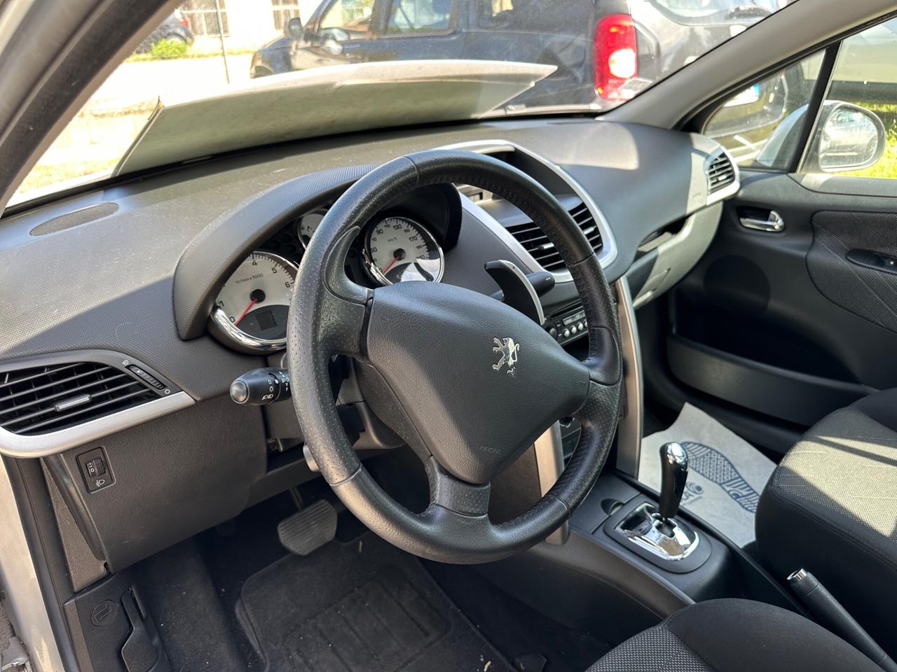 Peugeot 207 1.4 benzina 5p. 2 Tronic XS