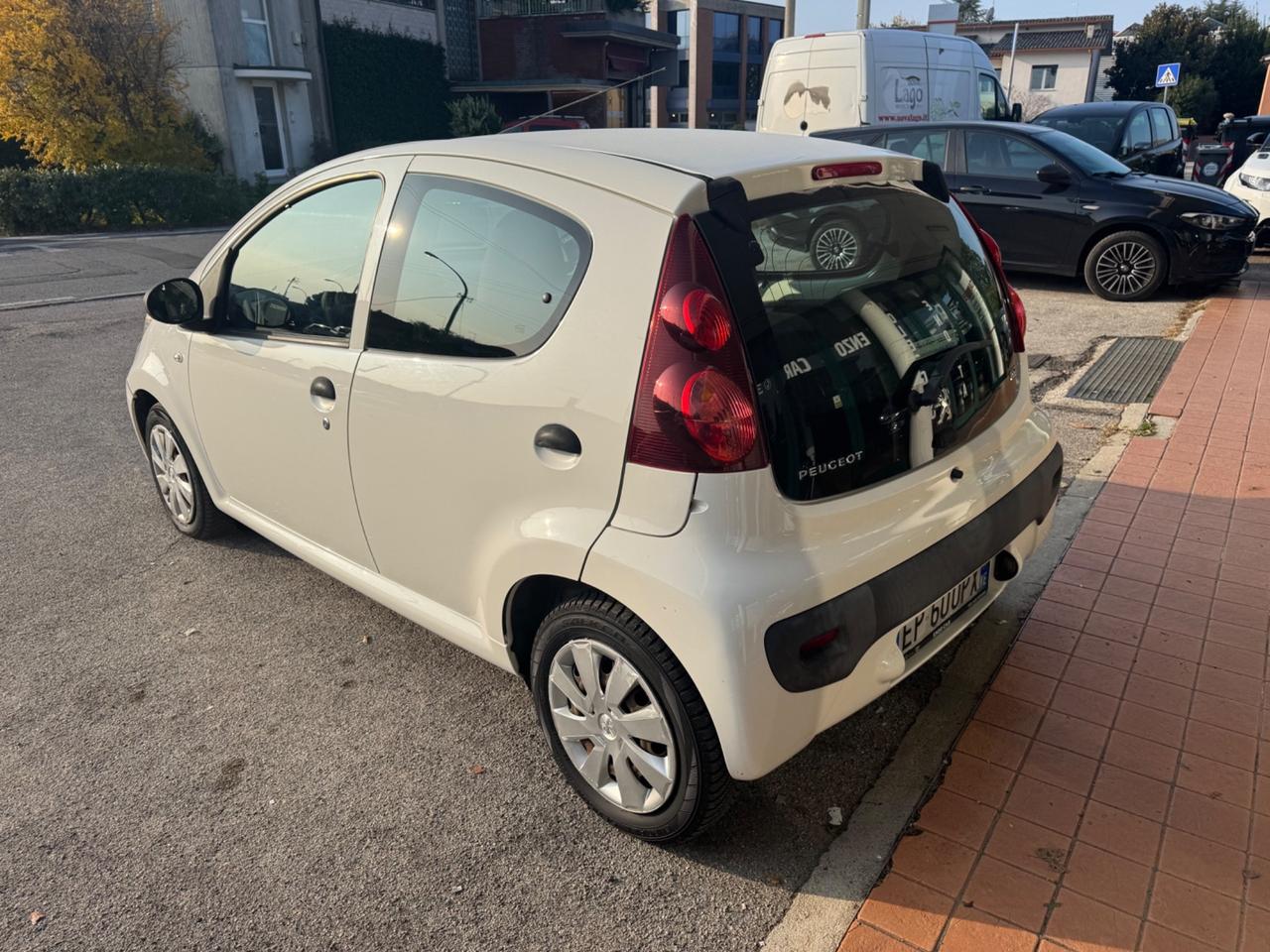 Peugeot 107 1.0 68CV 5p. Superga