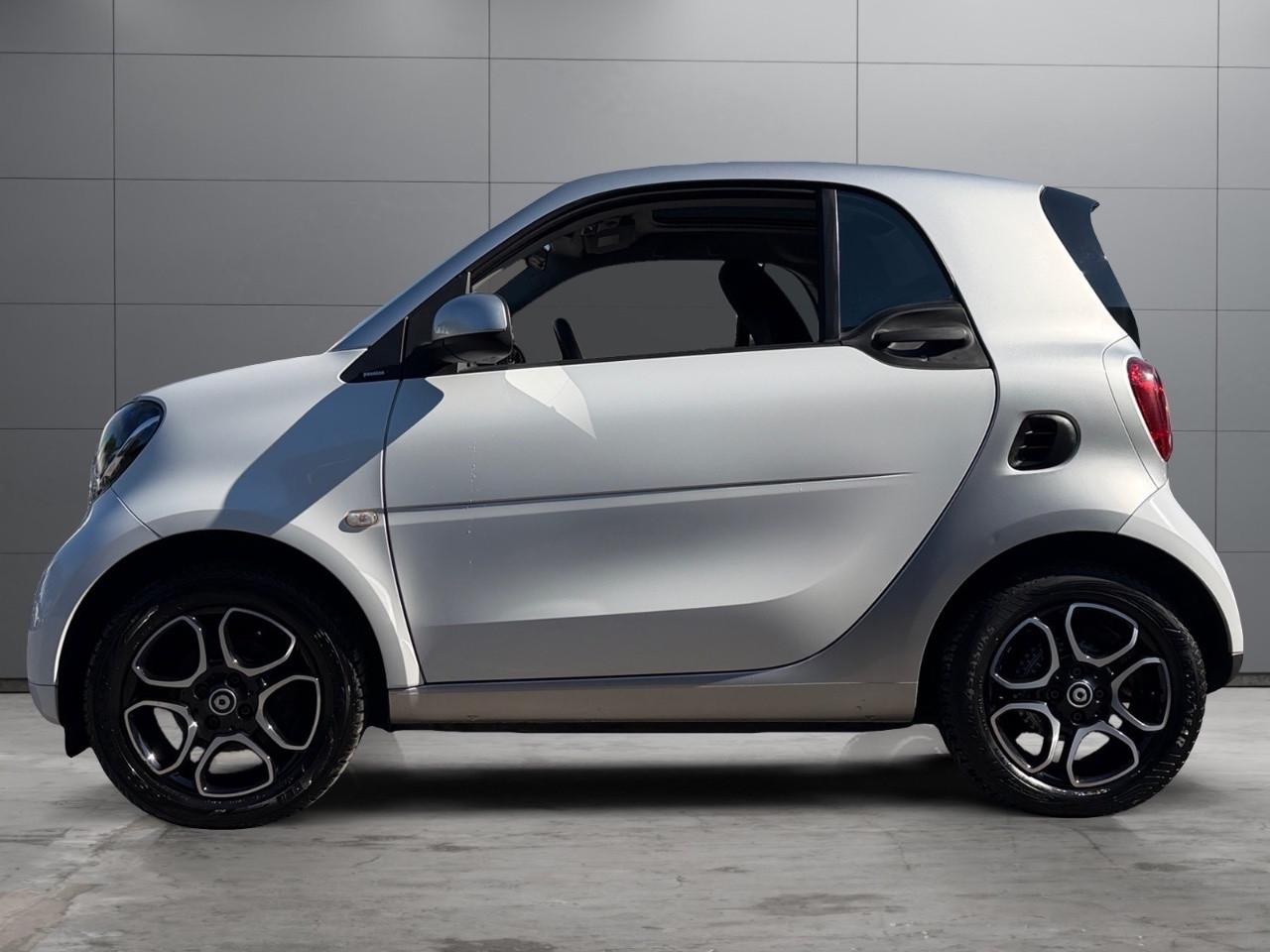 Smart fortwo coupe Fortwo 1.0 Passion 71cv - Unipro - Promo finanziamento - Bracciolo - Sedili riscaldabili - Tetto