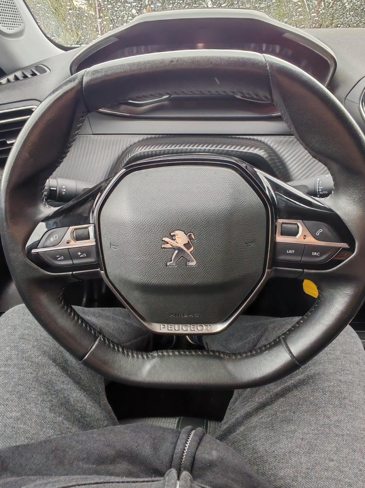 Peugeot 2008 PureTech 100 S&S