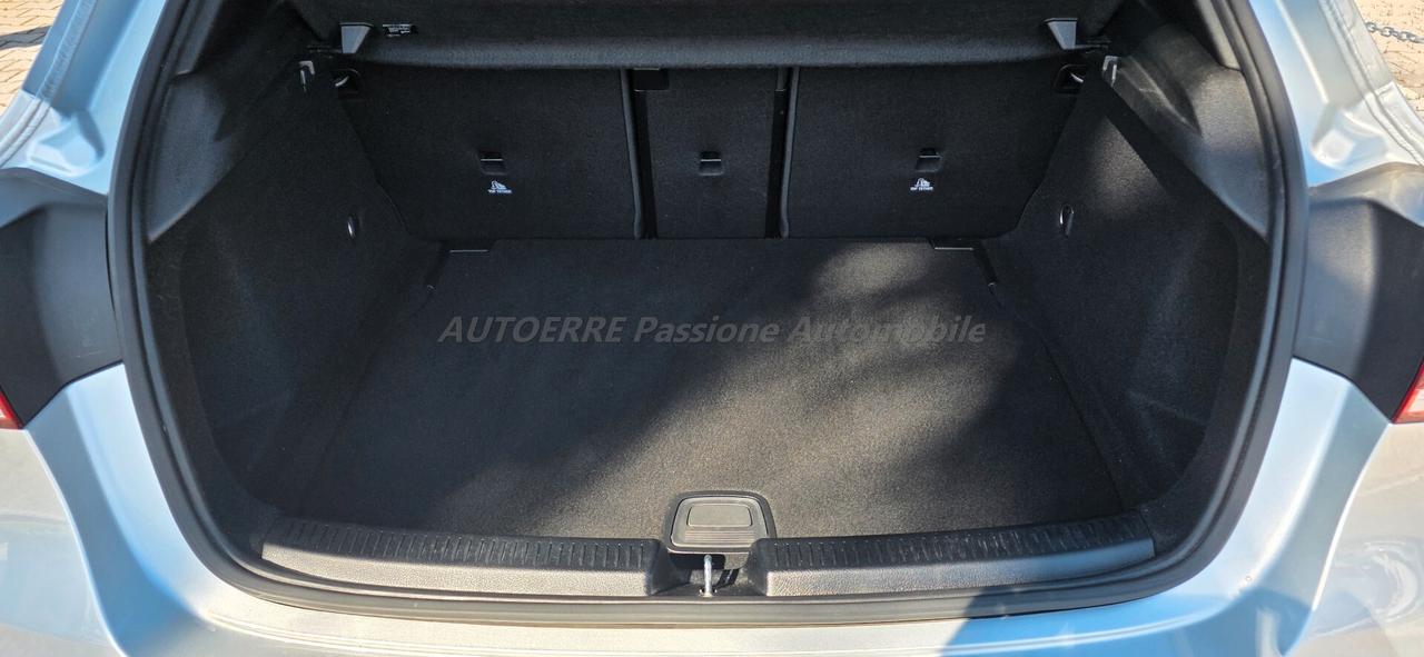 Mercedes-benz A 200 d AMG Line