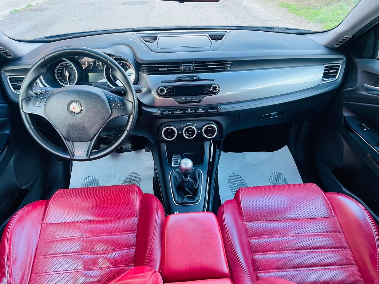 Alfa Romeo Giulietta 1.6 JTDm-2 105 CV Exclusive