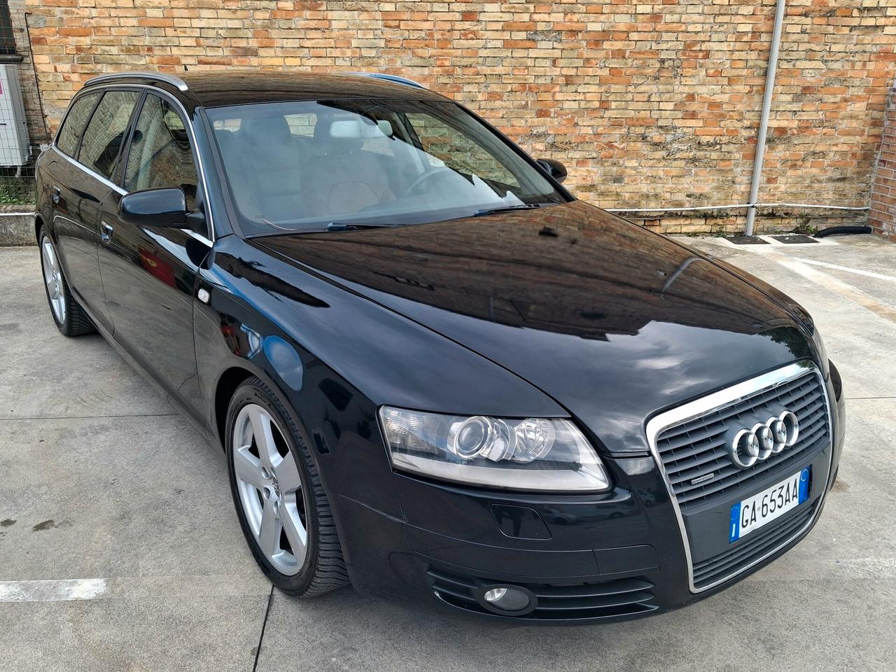 Audi A6 Avant 3.0 V6 TDI quattro