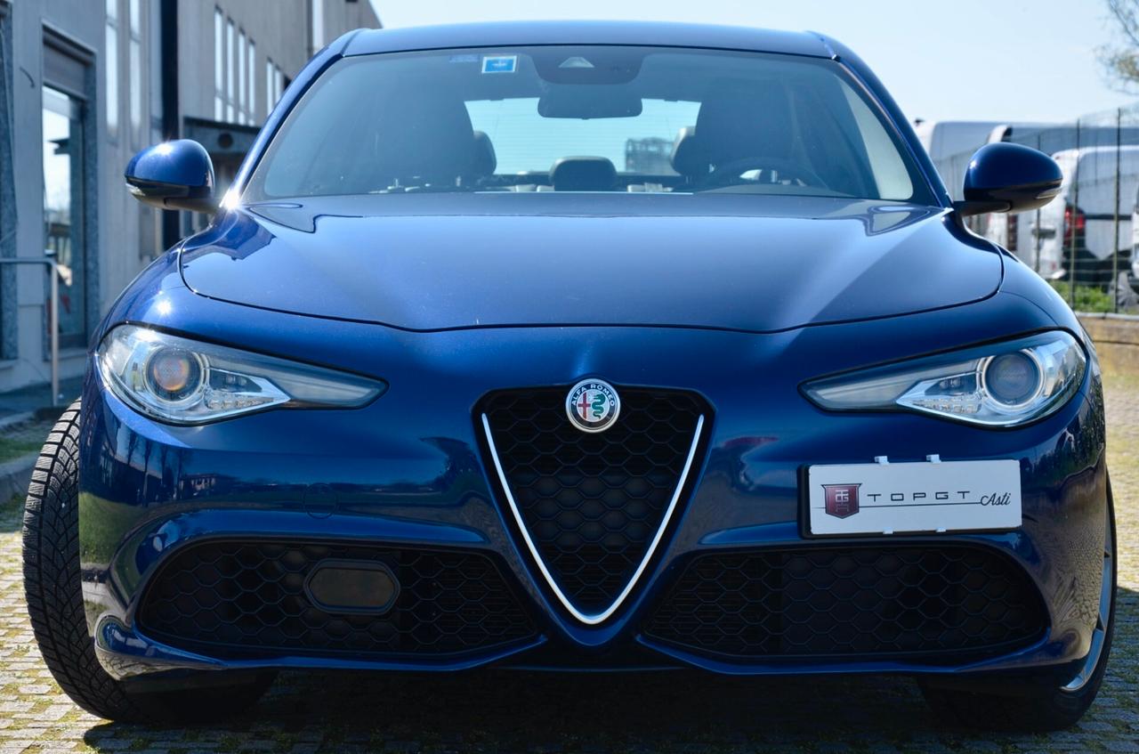 ALFA ROMEO GIULIA 2.2 T VELOCE Q4 210cv AWD AUTO, SERVICE UFF FCA, EURO 6B, 19", XENO, APPLE ANDROID, PERMUTE