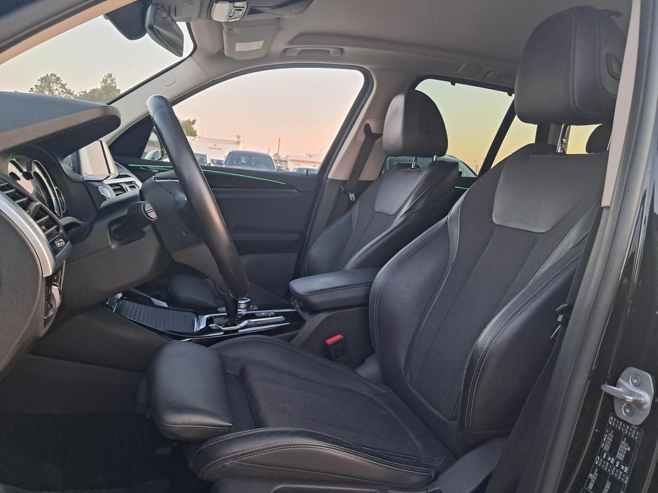 Bmw X3 20d-190cv-XLine-PELLE*LED*RADAR