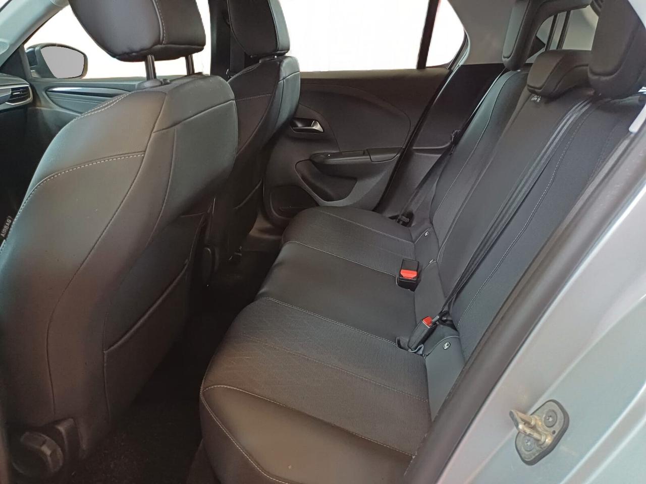 Opel Corsa 1.2 Edition | da €146,00 al mese