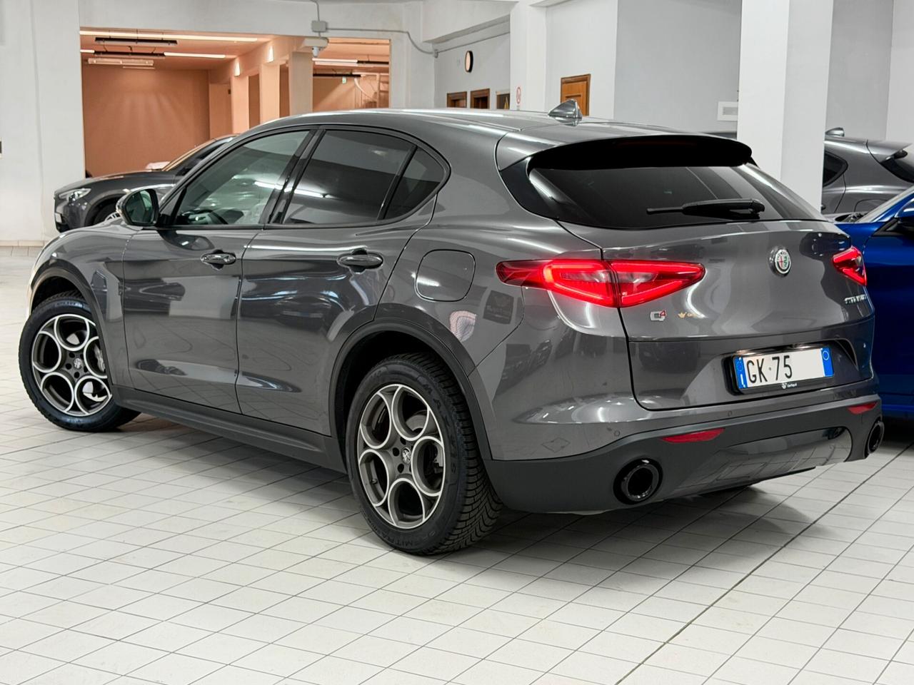 Alfa Romeo Stelvio 2.2 TD SEDILI SPORTIVI VELOCE AT8 Q4 KIT DISTRIBUZIONE ESEGUITO E VOLANTE RISCALDATI MEMORIE