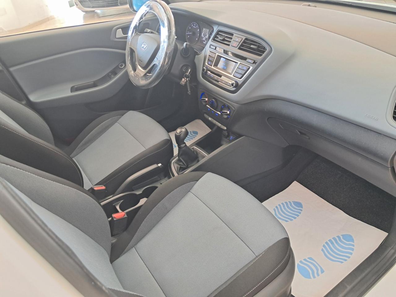 Hyundai i20 1.2 5 porte Classic 49000km