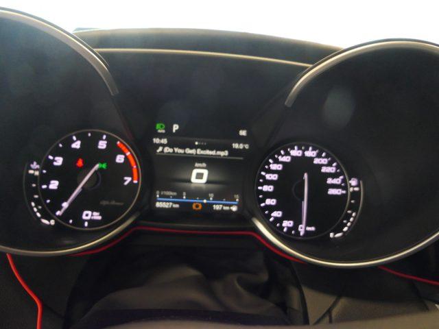ALFA ROMEO Giulia 2.0 Turbo 280 CV AT8 AWD Q4 Veloce Ti