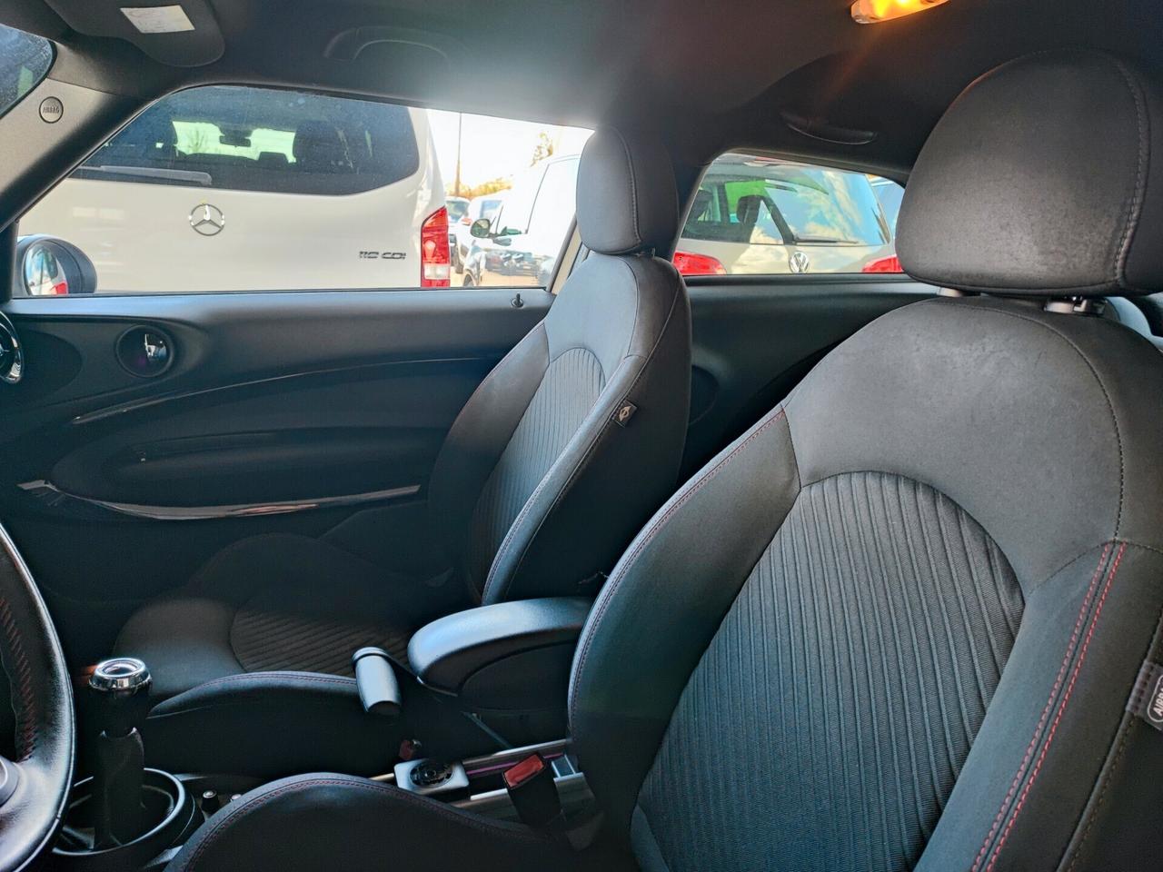 Mini Cooper D Paceman 1.6 Business XL