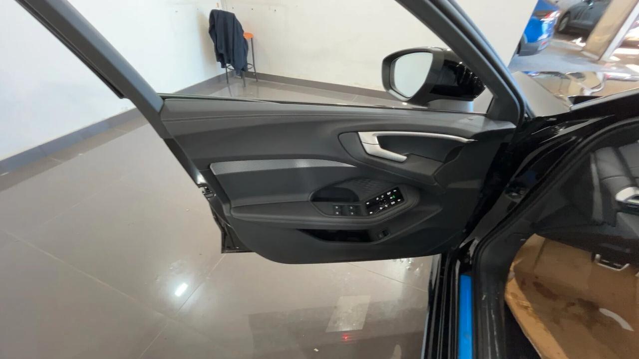 Audi A5 Avant TDI 150 kW mHEV+ S tronic Line edition