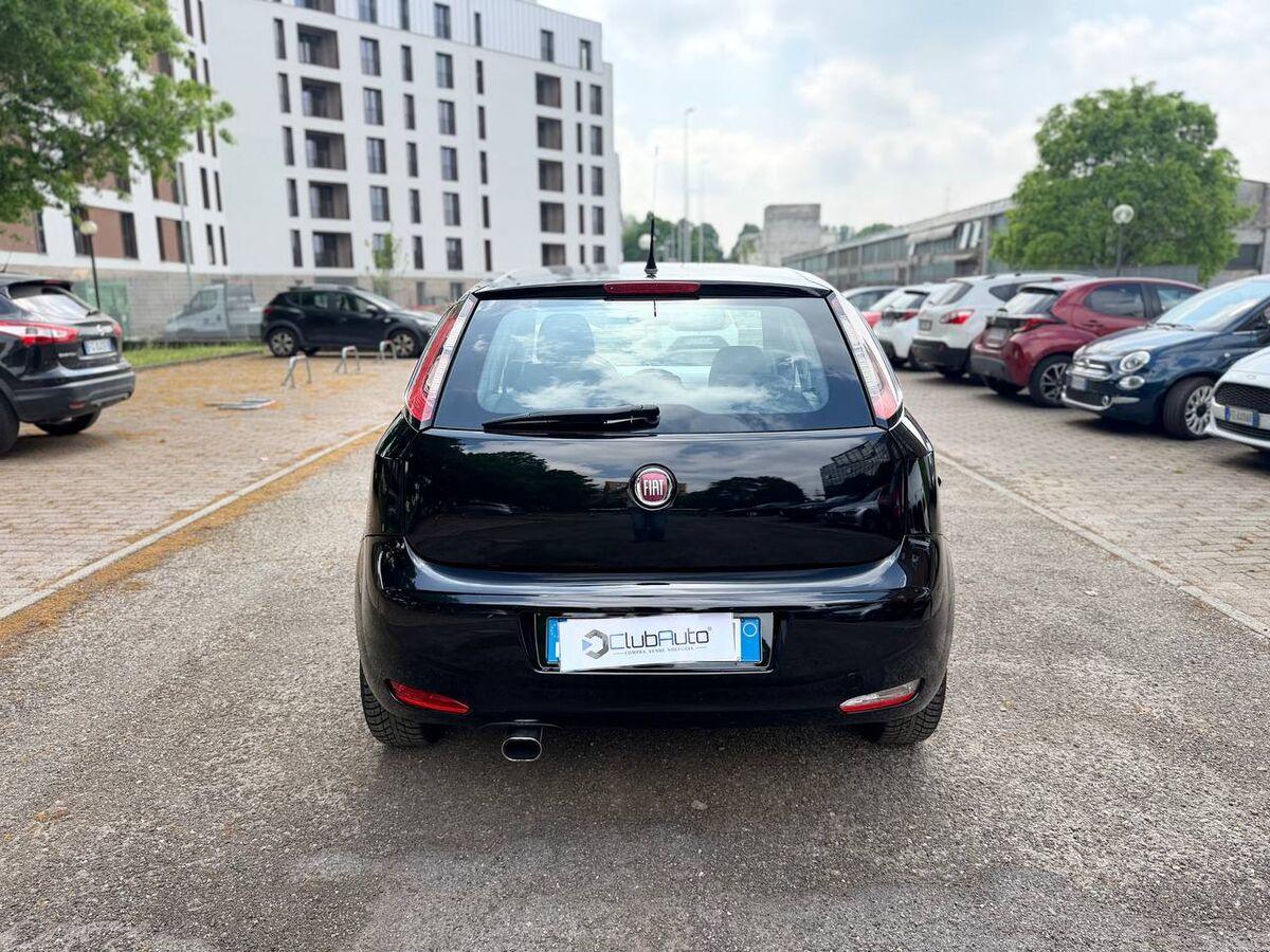 Fiat Punto 1.3 mjt 16v Young 75cv 5p