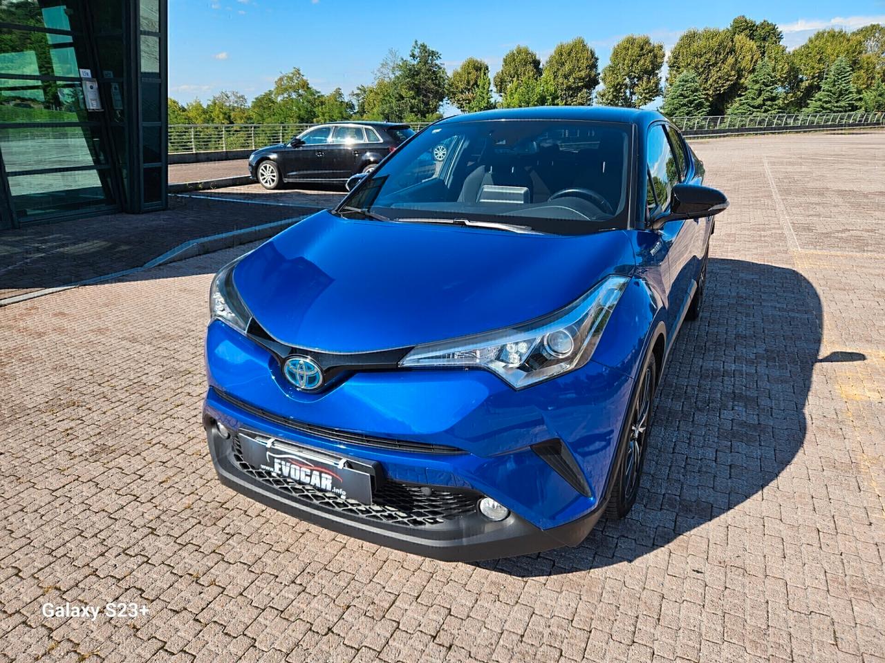 Toyota C-HR 1.8 Hybrid valutiamo usato /scambio