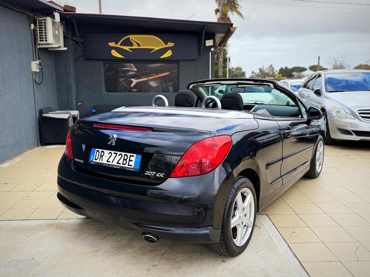 Peugeot 207 1.6 HDi 110CV CC Féline Garanzia 12 Mesi