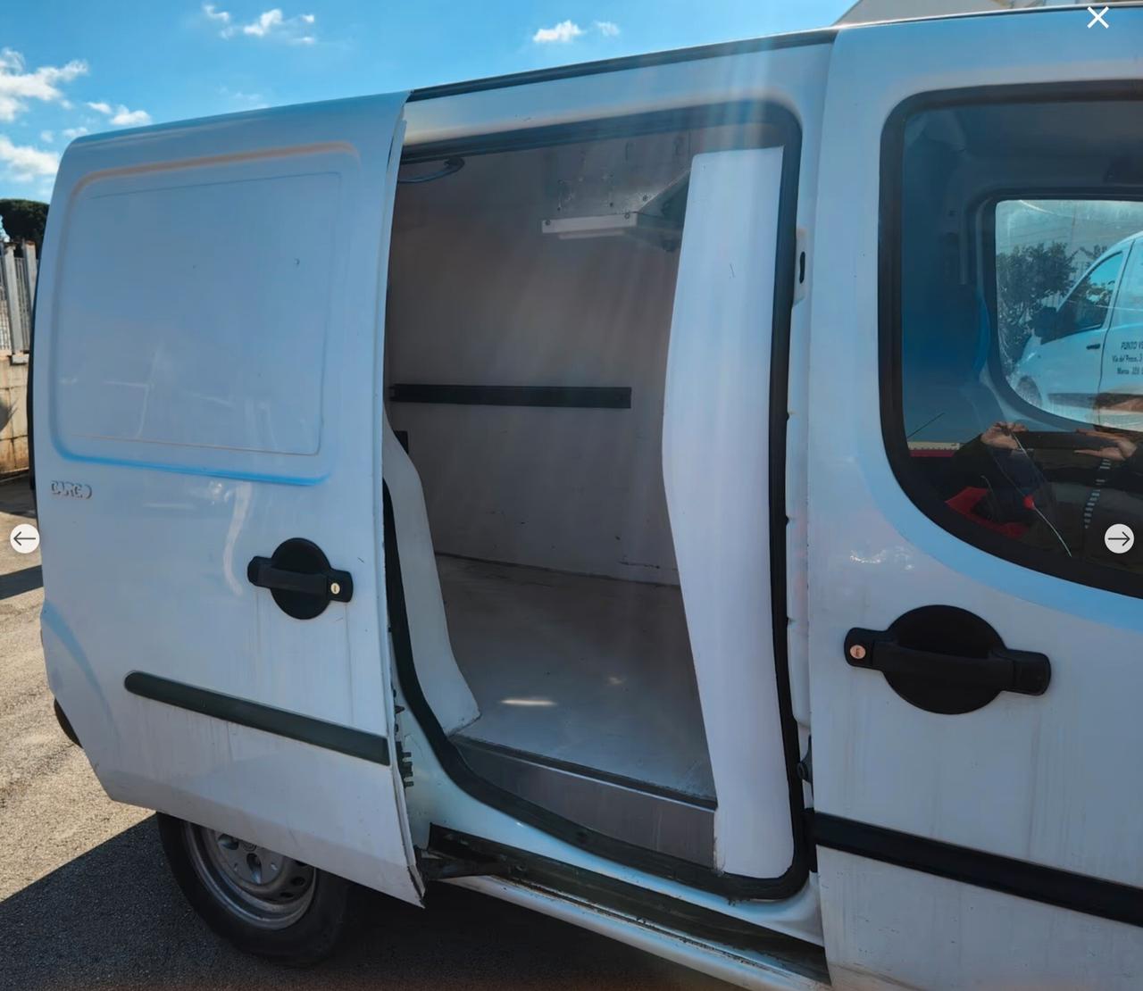 Fiat Doblo 1.6i 16V bipower COIBENTATO CON FRIGO