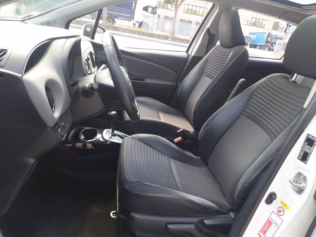 TOYOTA Yaris 5p 1.5 lounge del 2016