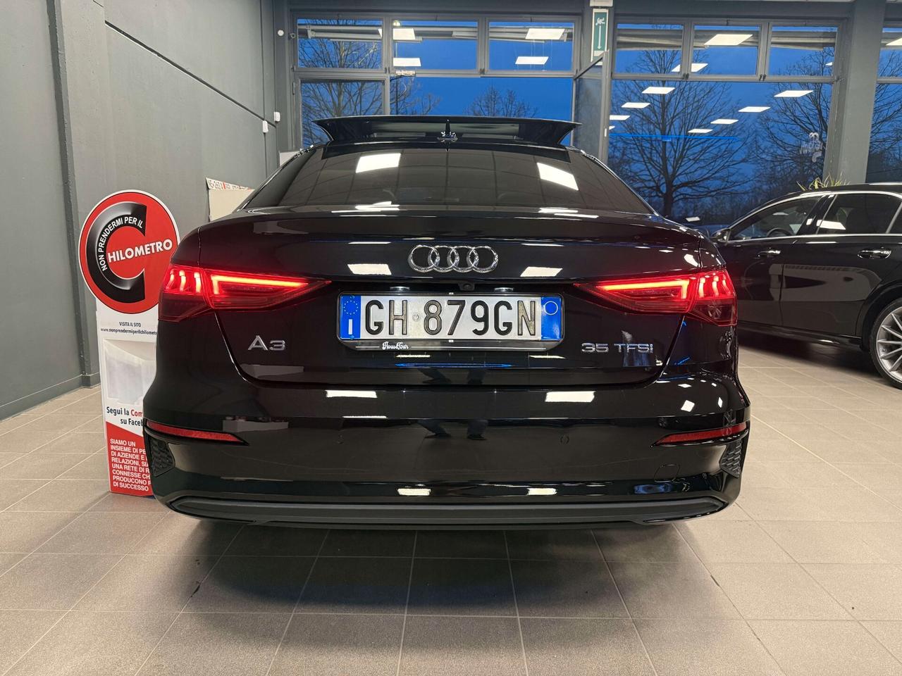 Audi A3 Sedan 35 TFSI S tronic